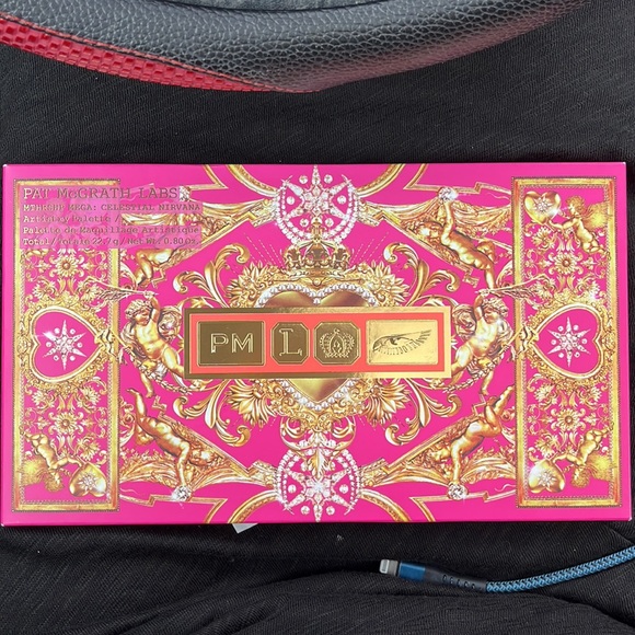 Final price for reduced shipping PAT McGRATH LABS Pallette - Picture 2 of 4